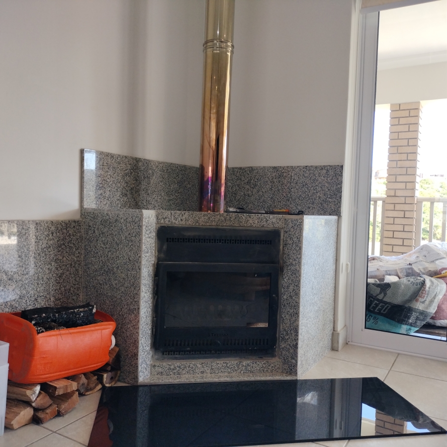 4 Bedroom Property for Sale in Grootbrakhoogte Western Cape